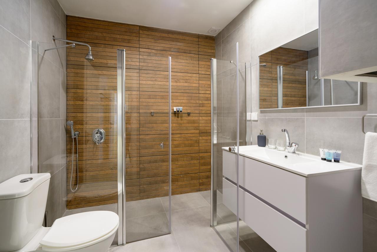 Luka 15 - By Beach Apartments Tlv Tel Aviv Ngoại thất bức ảnh