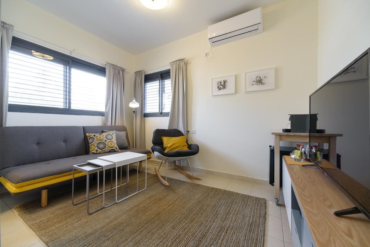 Luka 15 - By Beach Apartments Tlv Tel Aviv Ngoại thất bức ảnh